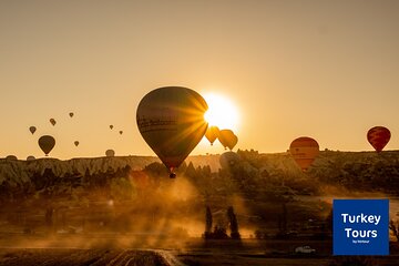 2 Days Cappadocia Tour from Istanbul with Cave Hotel & Balloon Ride