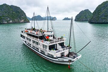 2-day with Sunquest Cruise Explore Halong Bay from Hanoi