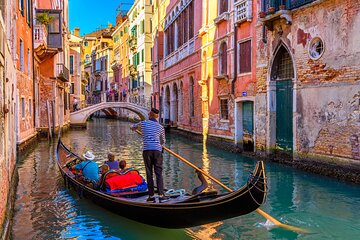 Private Venice Highlights Tour with opt. Gondola 