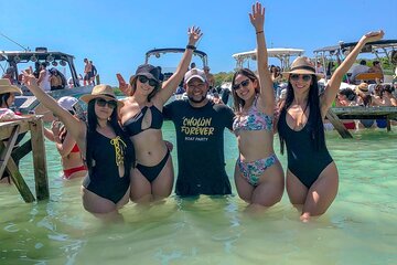 Holiday on the Island of Cholón