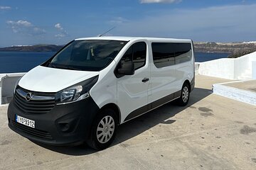 Santorini Transfer Service with local driver Airport,Port & Hotel