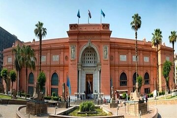 Day Tour To Egyptian Museum Cairo Tower And Felucca Ride