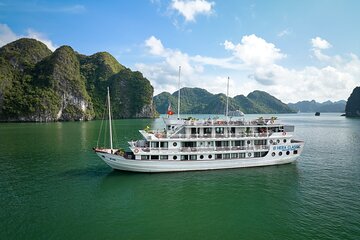 Hera Cruise 3-day Explore Halong Bay from Hanoi