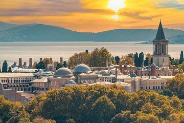 Majestic Istanbul Walking Tour and Bosphorus Sunset Yacht Cruise