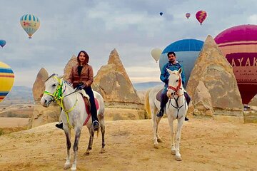 2 Hours Horse Riding Safari in Cappadocia 