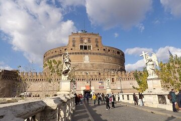 Rome: Day Tour Castel Sant' Angelo, Hidden Gems with Wine Tasting