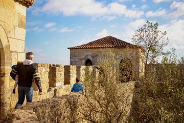 Private Historical Tour in Medieval Lisbon and St George Castle