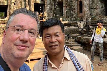 Siem Reap Angkor Private Tour Guide in English and Spanish