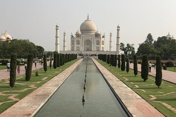 Taj Mahal & Agra Tour by Indian Bullet Train All Inclusive