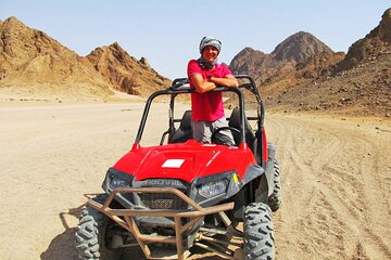 Safari Jeep Buggy Dinner and Show in Hurghada