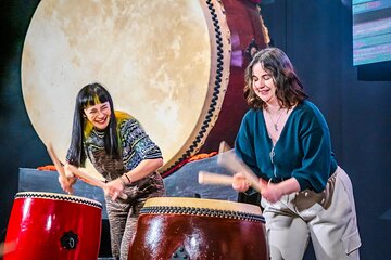 Japanese Drum Experience in Osaka -WADAIKO RHYTHM QUEST- 