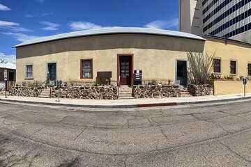 The Turquoise Trail Guided Downtown Tour, by the Presidio Museum