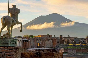 Unraveling Pompeii & Vesuvius: A Journey into the Past