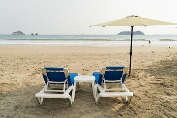 Beach Day Experience in Manuel Antonio