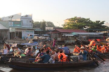 Private Mekong Delta Tour 2 Days 1 Night