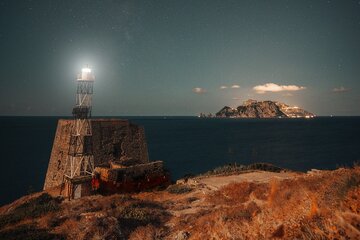 Night Photographic Experience With Capri and the Milky Way