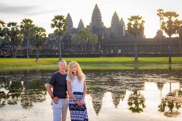 Exploring Angkor Wat-Angkor Thom-Bayon and Ta Prohm Private 