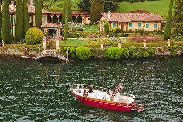 2 Hours Private Boat Tour in the Best Area of Como Lake