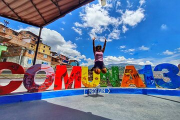 Private Tour of Medellin and Comuna 13 with Certified Local Guide