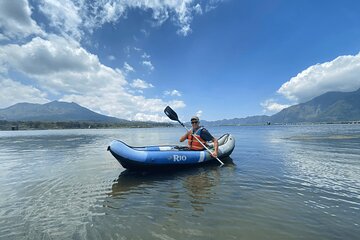 Single Kayak Rental Lake Batur in Bali