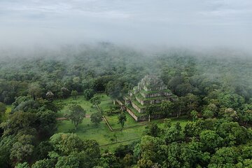 Koh Ker and the Jungle Beng Mealea Joined Tour