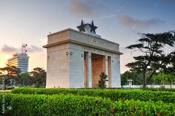 Accra Explored: A Full-Day Private City Tour for Culture Seekers 