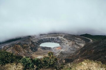 Day Tour to Poas Volcano and La Paz Waterfall