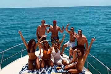 Miami All-Inclusive 52' Private Boat Experience with Captain