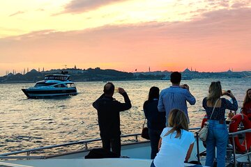 Guided Bosphorus Sunset Cruise on Luxurious Yacht - Small Group Cruise