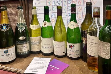 Tasting of old wines with a Master of Wine student