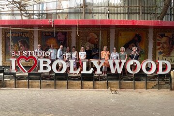 Private Bollywood Tour With Sightseeing Tour Of Mumbai