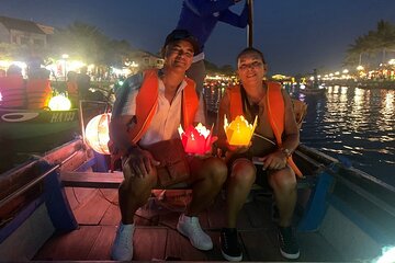 Guided Tour to Marble Mountain& HoiAn City-BoatRide-Night Market 