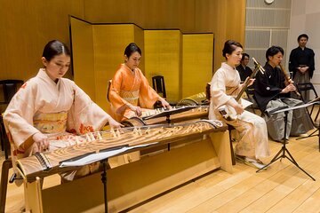 Traditional Japanese Music ZAKURO SHOW in Tokyo