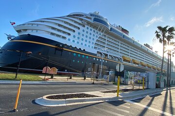 One Way SUV Private Transfer from MCO to Cocoa - Port Canaveral