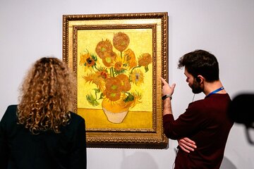 Van Gogh Museum Amsterdam Small Group Guided Tour