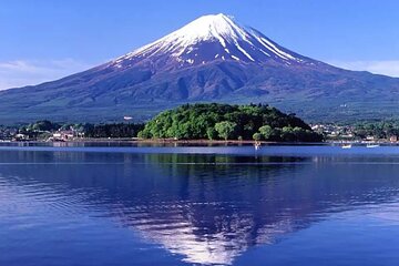 Mt. Fuji: 5th Station, Lake Kawaguchiko, Oshino Shopping Day Tour