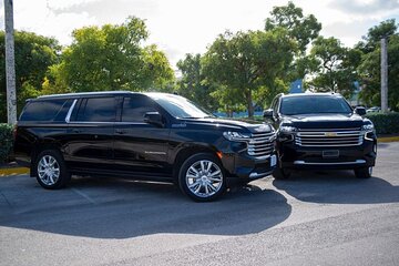 "Luxury SUV Private Airport Transfer - VIP Service in Punta Cana”