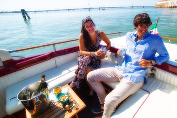 Private Cruise: Sunset Cocktail on Venice Lagoon