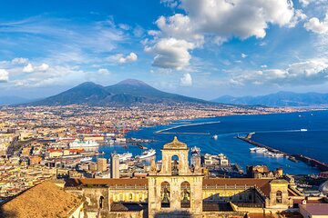 Private Walking Tour to Piazzas and Historical Sights in Naples