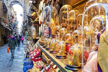 Naples Historic Center: Traditions & Folklore Small Group Tour