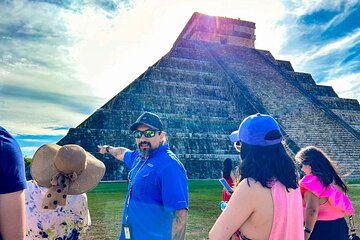 Chichen Itza, Valladolid & Cenote Private Tour with Buffet Lunch