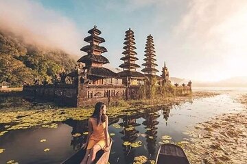 Munduk Twin lake Trekking, Ulun Danu Beratan & Hidden Waterfall