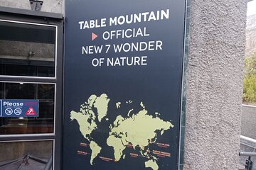 Day Tour of the Cableway at Table Mountain and Robben Island