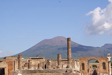 Self-guided tour to Pompeii and Herculaneum from Naples for small groups