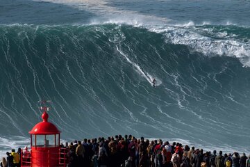 Transfer to Nazaré from Lisbon