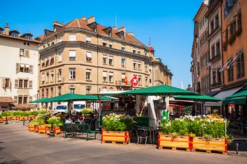 A Self-Guided Audio Tour of Geneva’s Old Town