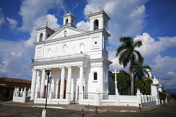 Private Tour to Cihuatan and Suchitoto