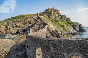 Small Group Guided Half Day Tour Visit to San Juan Gaztelugatxe 