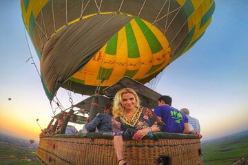Hot air Balloon Ride in the city of Luxor includes transportation