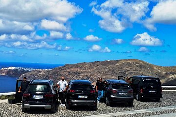 Santorini Private Transfer between Airport or Port and Santorini